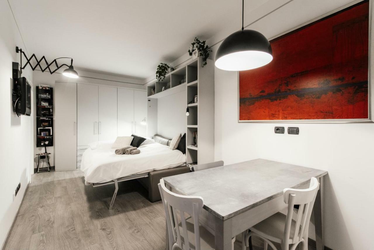 Gaia'S Home - The House Of Travelers Como Buitenkant foto
