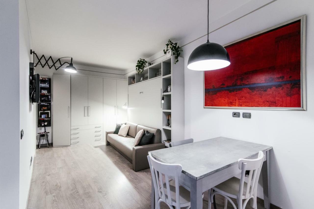 Gaia'S Home - The House Of Travelers Como Buitenkant foto